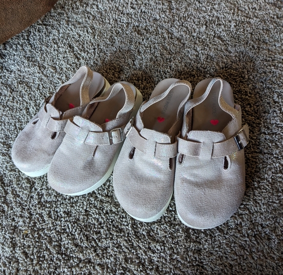 Steve Madden clogs size 1 & 3 - Picture 5 of 7
